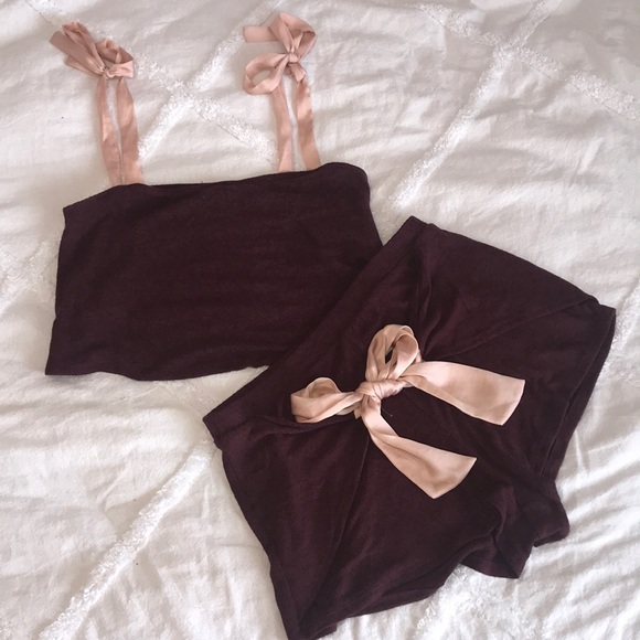 Urban Outfitters Other - 2 PIECE SET